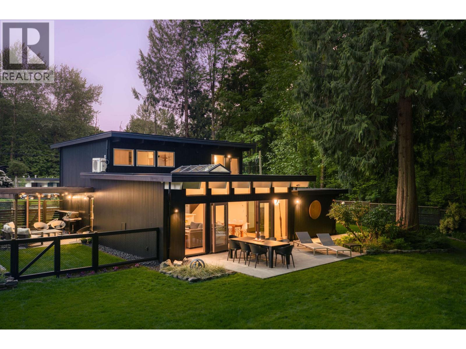 3267 Fairmont Road, North Vancouver, British Columbia  V7R 2W7 - Photo 36 - R3121805