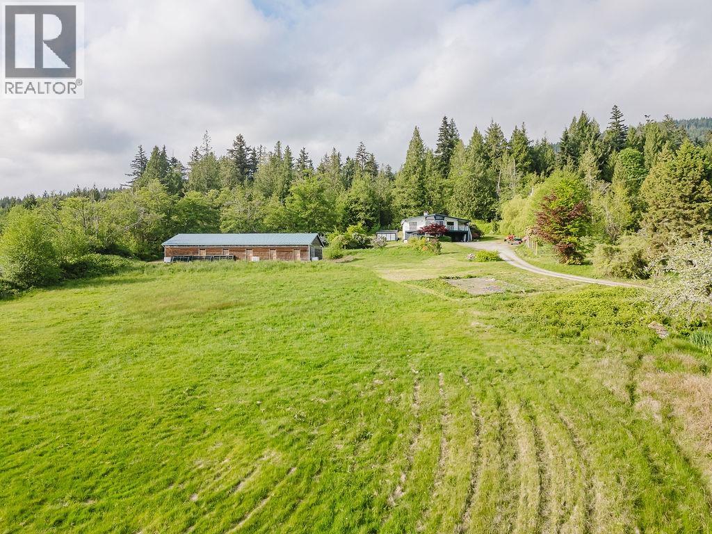 1972 Ranch Road, Roberts Creek, British Columbia  V0N 2W5 - Photo 35 - R3121810