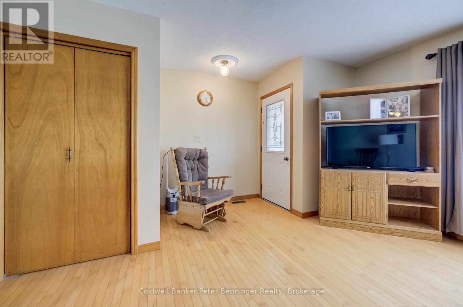 106 Orange Street, Brockton, Ontario  N0G 2V0 - Photo 5 - X13111340