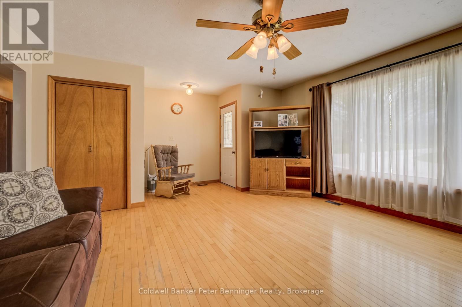 106 Orange Street, Brockton, Ontario  N0G 2V0 - Photo 8 - X13111340