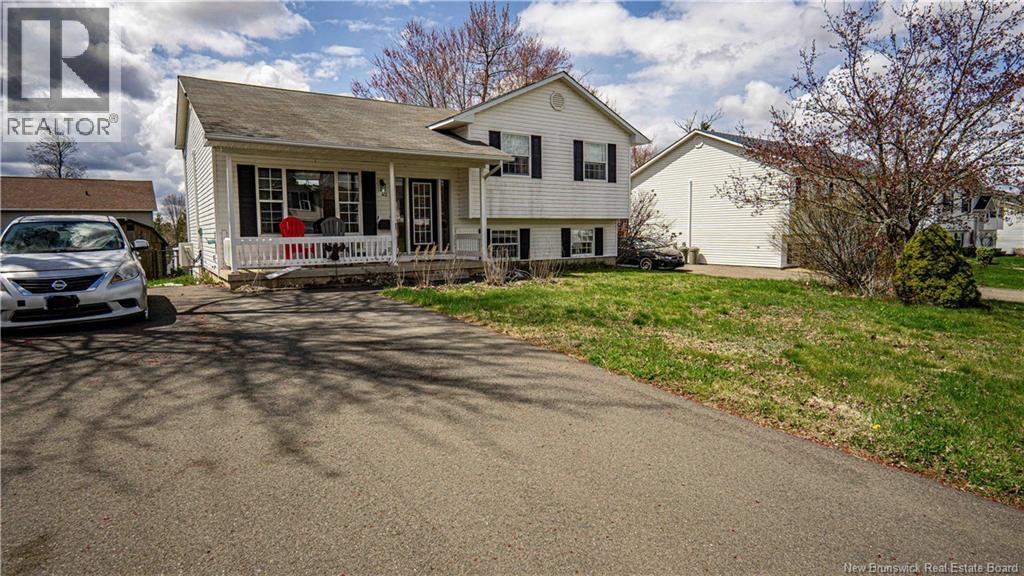 40 Willingdon Street, Oromocto, New Brunswick  E2V 4N4 - Photo 2 - NB139179