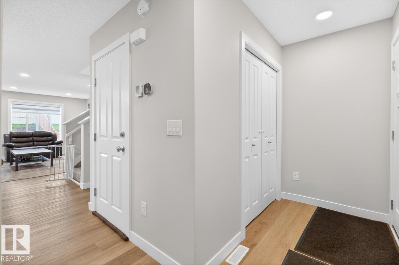 3214 9 St Nw, Edmonton, Alberta  T6T 2V6 - Photo 5 - E4486977