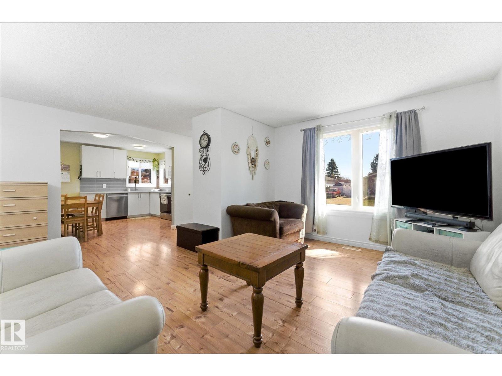 5702 50 St, Stony Plain, Alberta  T7Z 1A8 - Photo 6 - E4486979