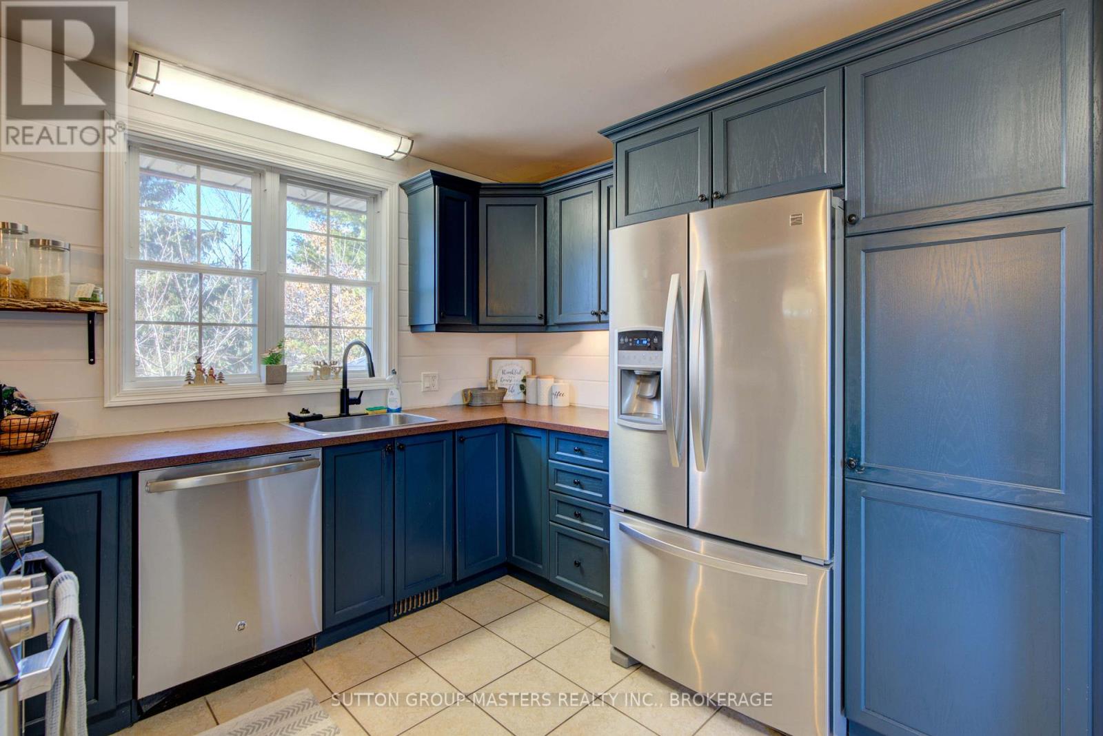 715 Collins Bay Road, Kingston (South Of Taylor-Kidd Blvd), Ontario  K7M 5H1 - Photo 8 - X13110312