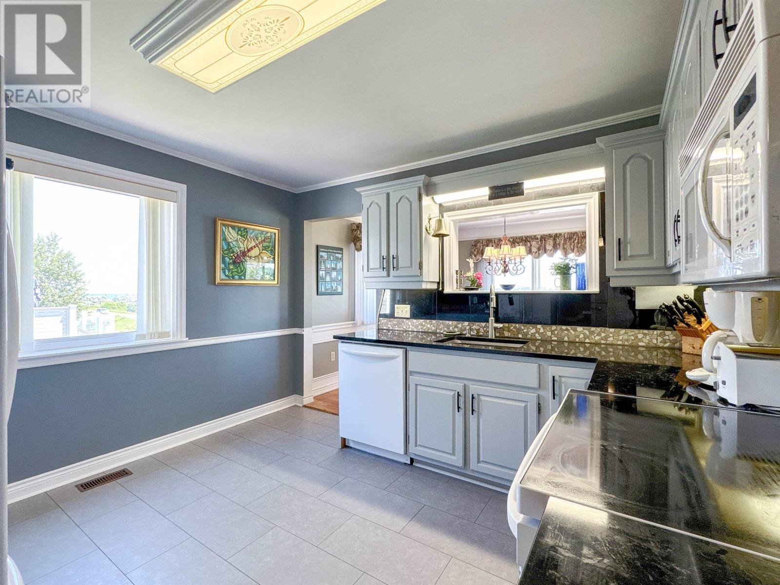 28 Lantern Hill Drive, North Rustico, Prince Edward Island  C0A 1N0 - Photo 13 - 202610436