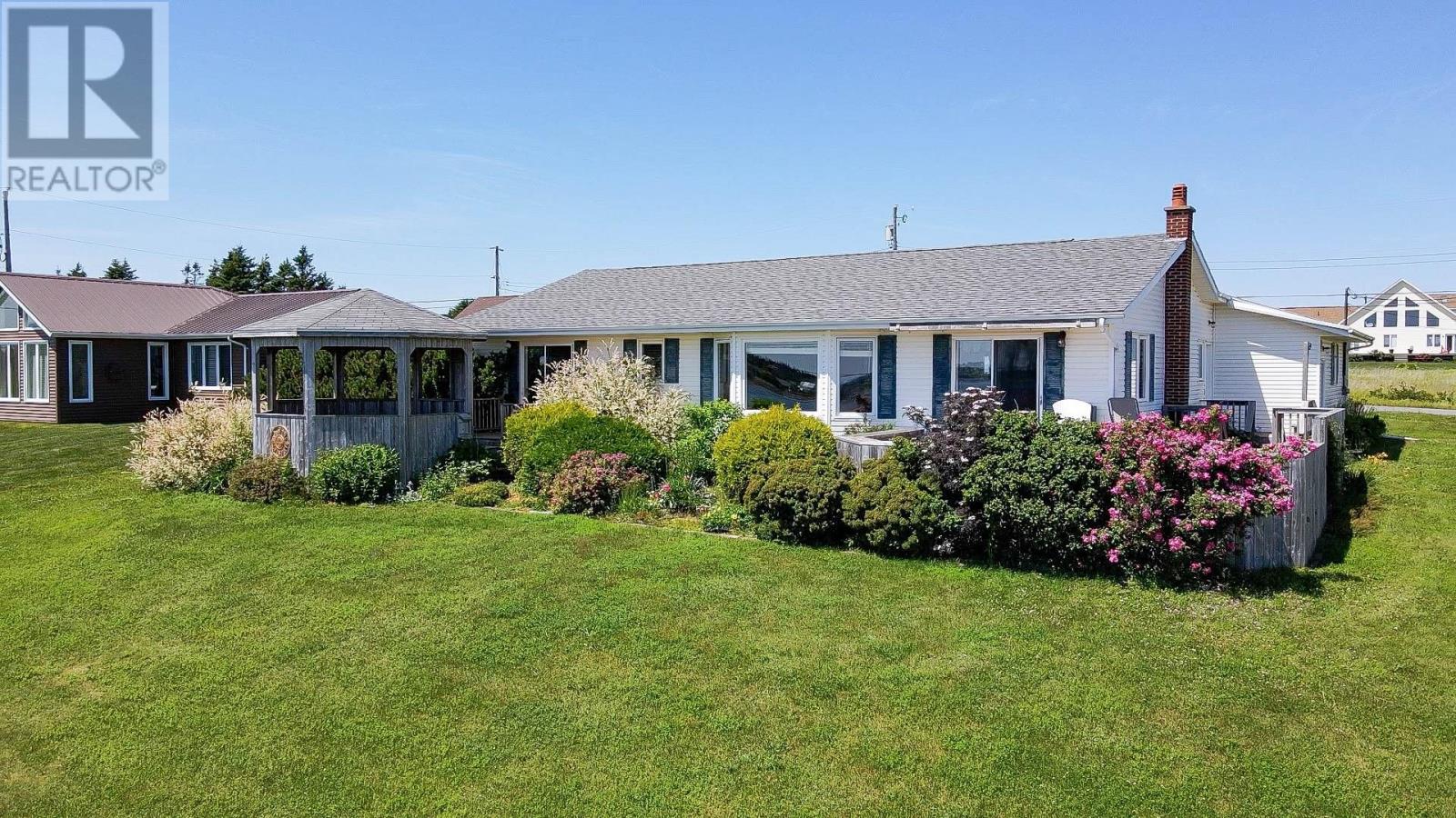 28 Lantern Hill Drive, North Rustico, Prince Edward Island  C0A 1N0 - Photo 32 - 202610436