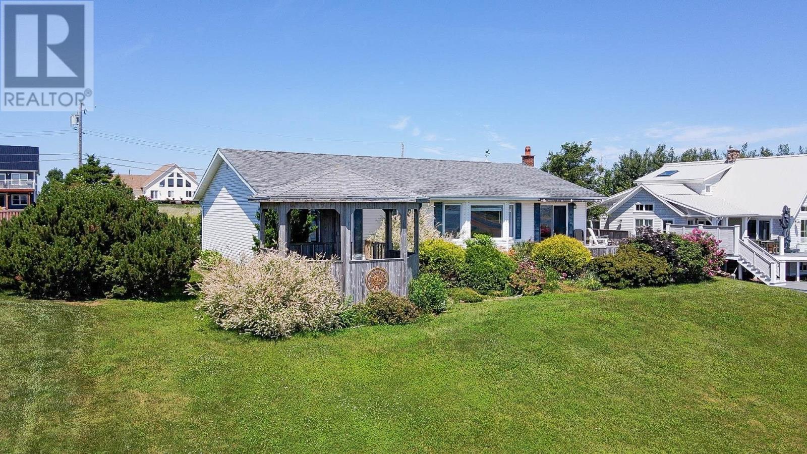 28 Lantern Hill Drive, North Rustico, Prince Edward Island  C0A 1N0 - Photo 33 - 202610436