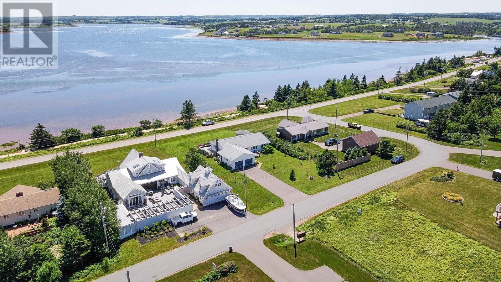 28 Lantern Hill Drive, North Rustico, Prince Edward Island  C0A 1N0 - Photo 35 - 202610436