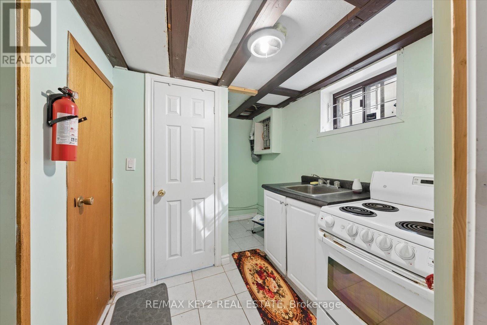 137 Newlands Avenue, Toronto, Ontario  M1L 1S2 - Photo 35 - E13083958