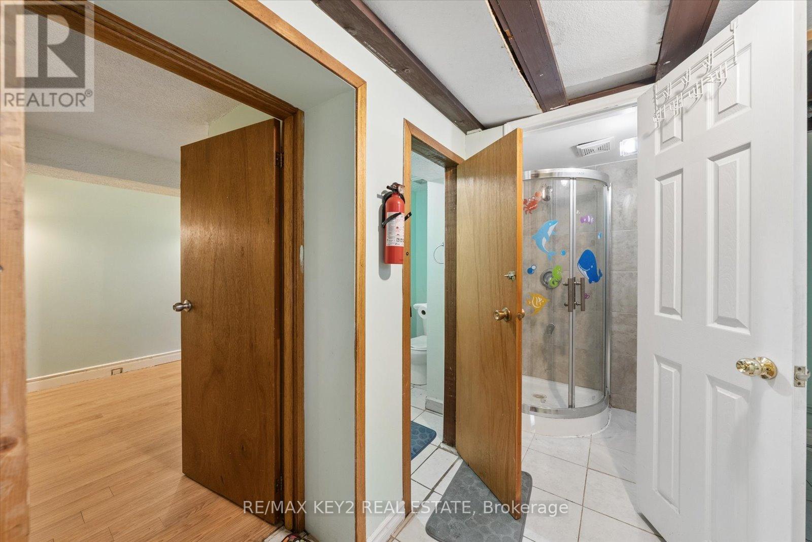 137 Newlands Avenue, Toronto, Ontario  M1L 1S2 - Photo 36 - E13083958