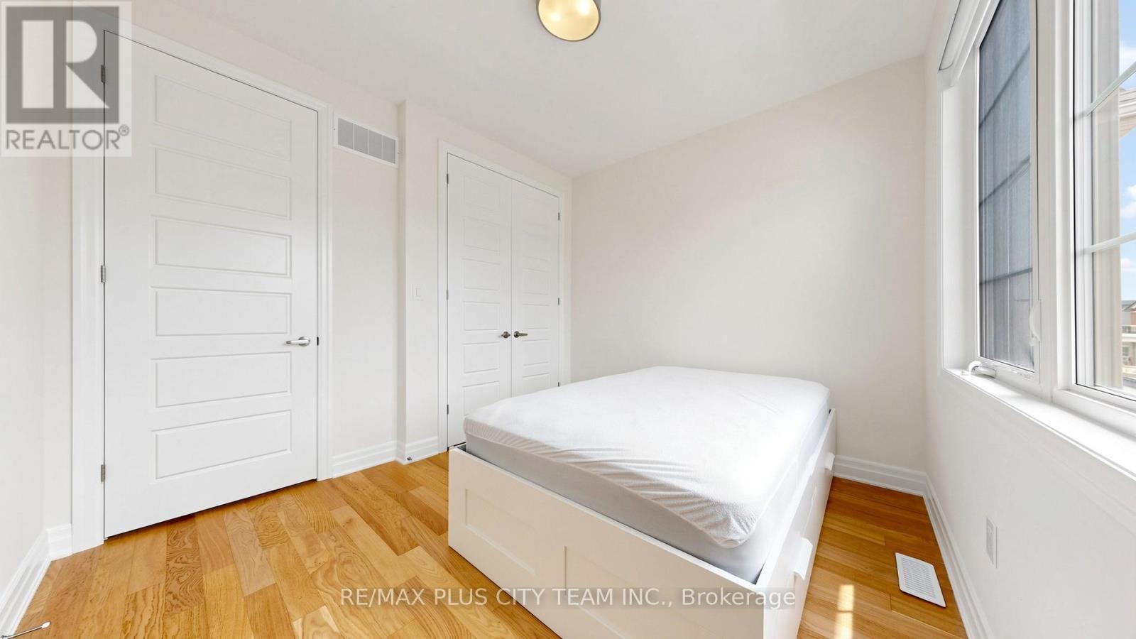 1 George Roman Avenue, Markham, Ontario  L6C 3L9 - Photo 31 - N13097428