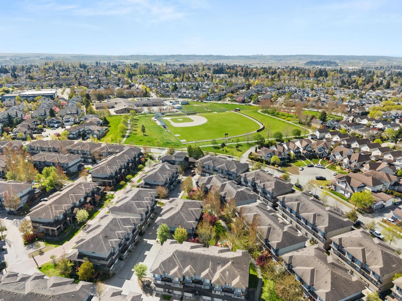 146 18701 66 Avenue, Surrey, British Columbia V3S 4P3 - Photo 33 - R3112401