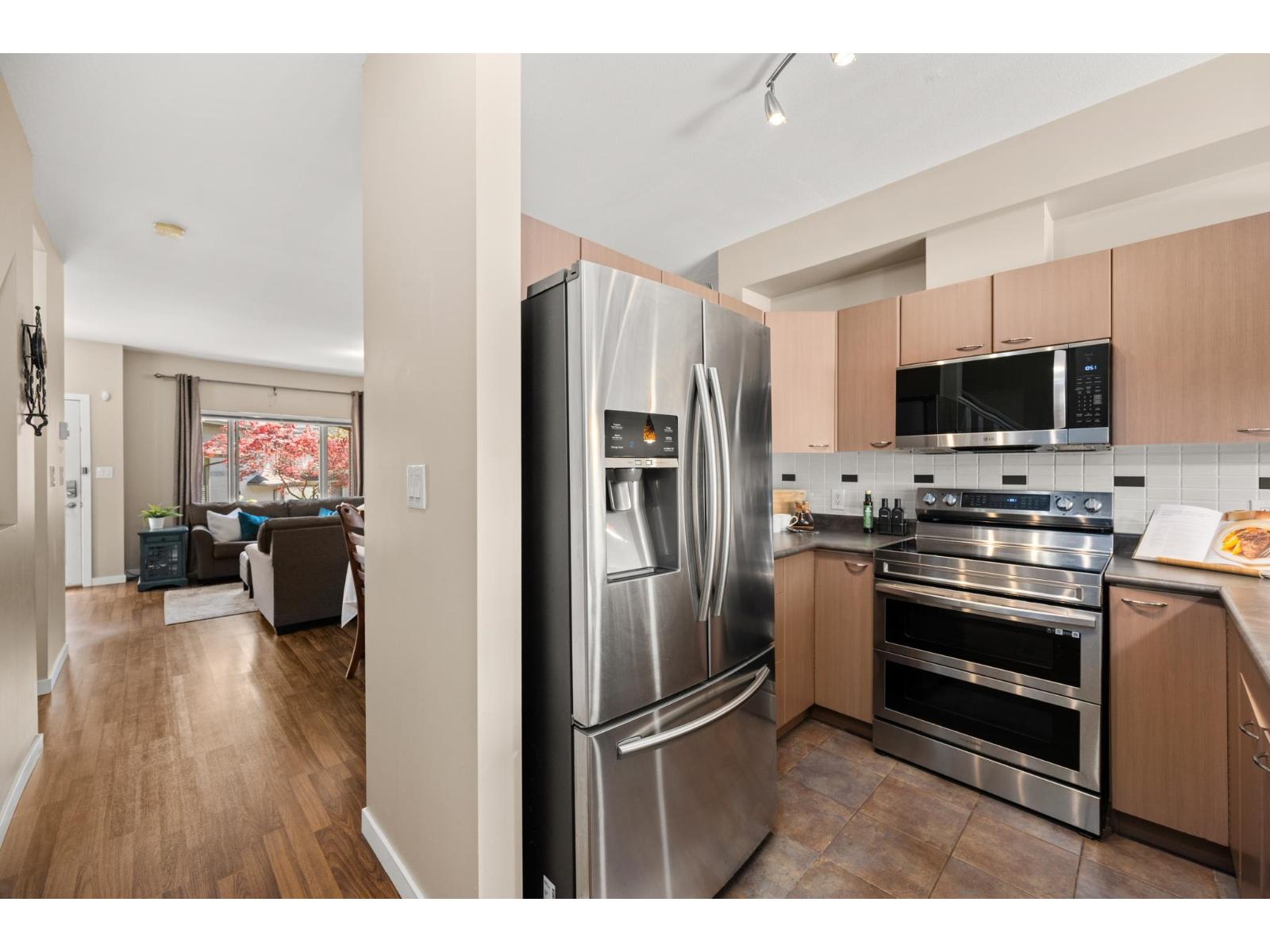 146 18701 66 Avenue, Surrey, British Columbia V3S 4P3 - Photo 9 - R3112401