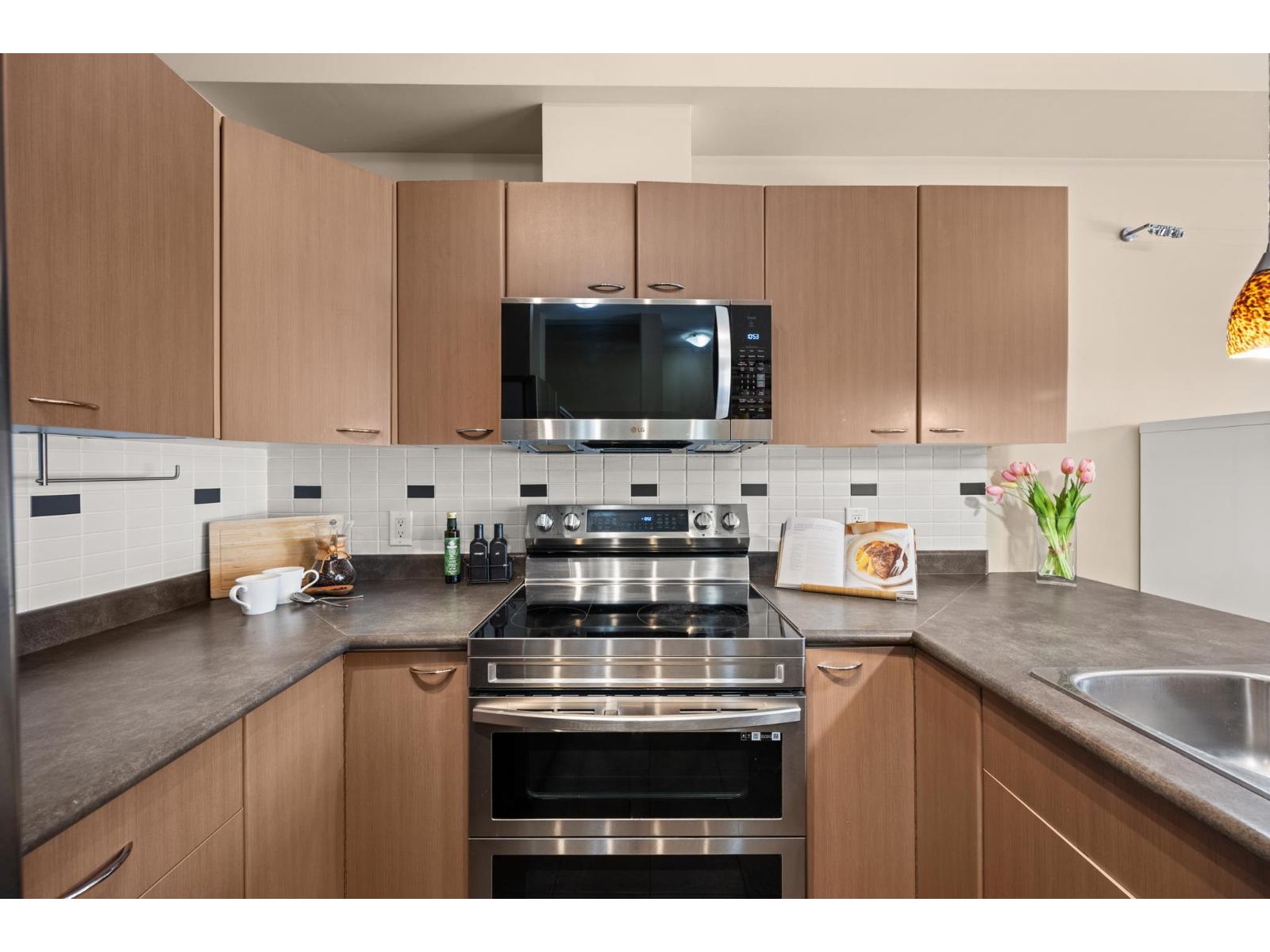 146 18701 66 Avenue, Surrey, British Columbia V3S 4P3 - Photo 11 - R3112401