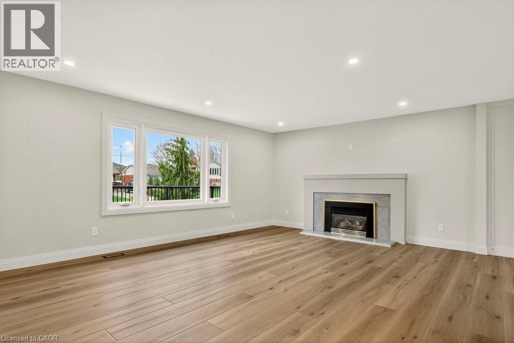 18 Garden Avenue, Ancaster, Ontario  L9G 2J5 - Photo 4 - 40825298