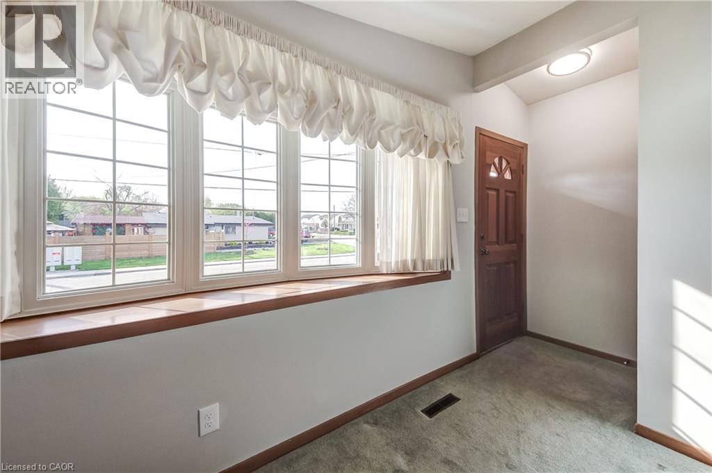 43 Lawfield Drive, Hamilton, Ontario  L8V 4C3 - Photo 4 - 40826183