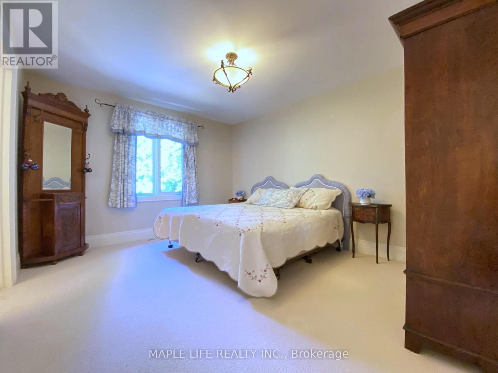 8 Crete Court, Toronto, Ontario  M3C 2N6 - Photo 25 - C13111266