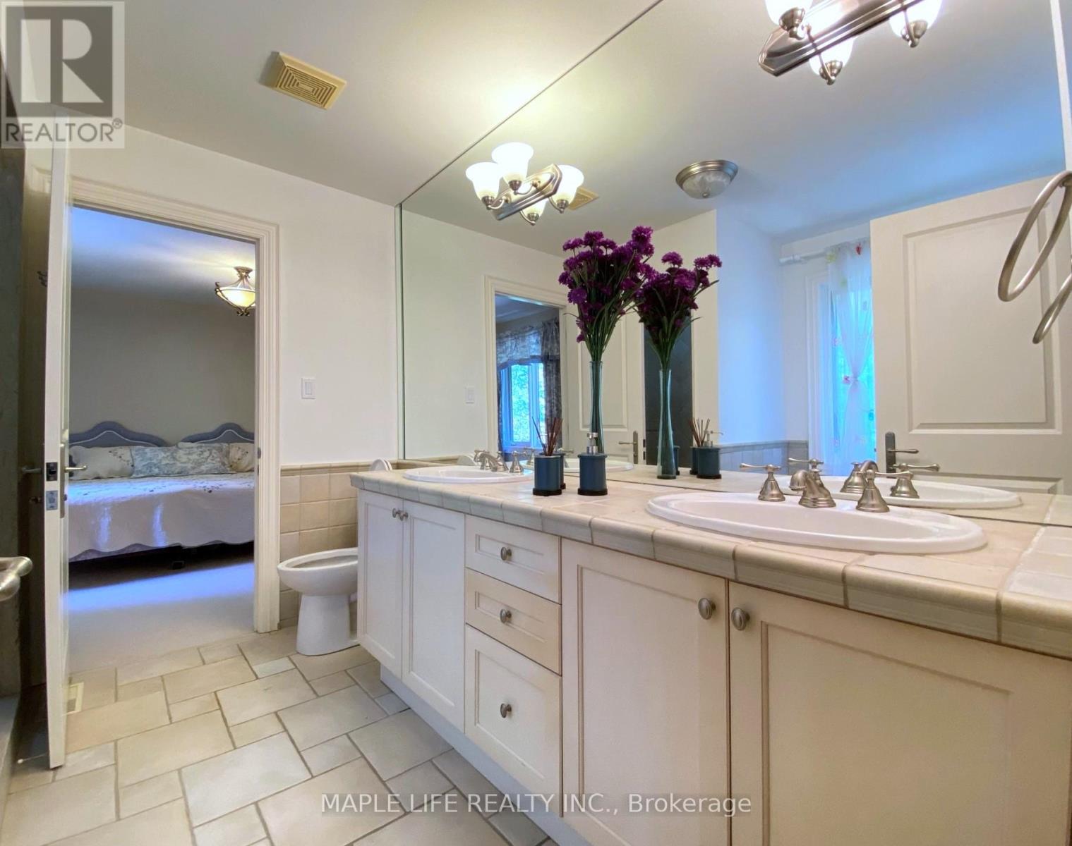 8 Crete Court, Toronto, Ontario  M3C 2N6 - Photo 26 - C13111266