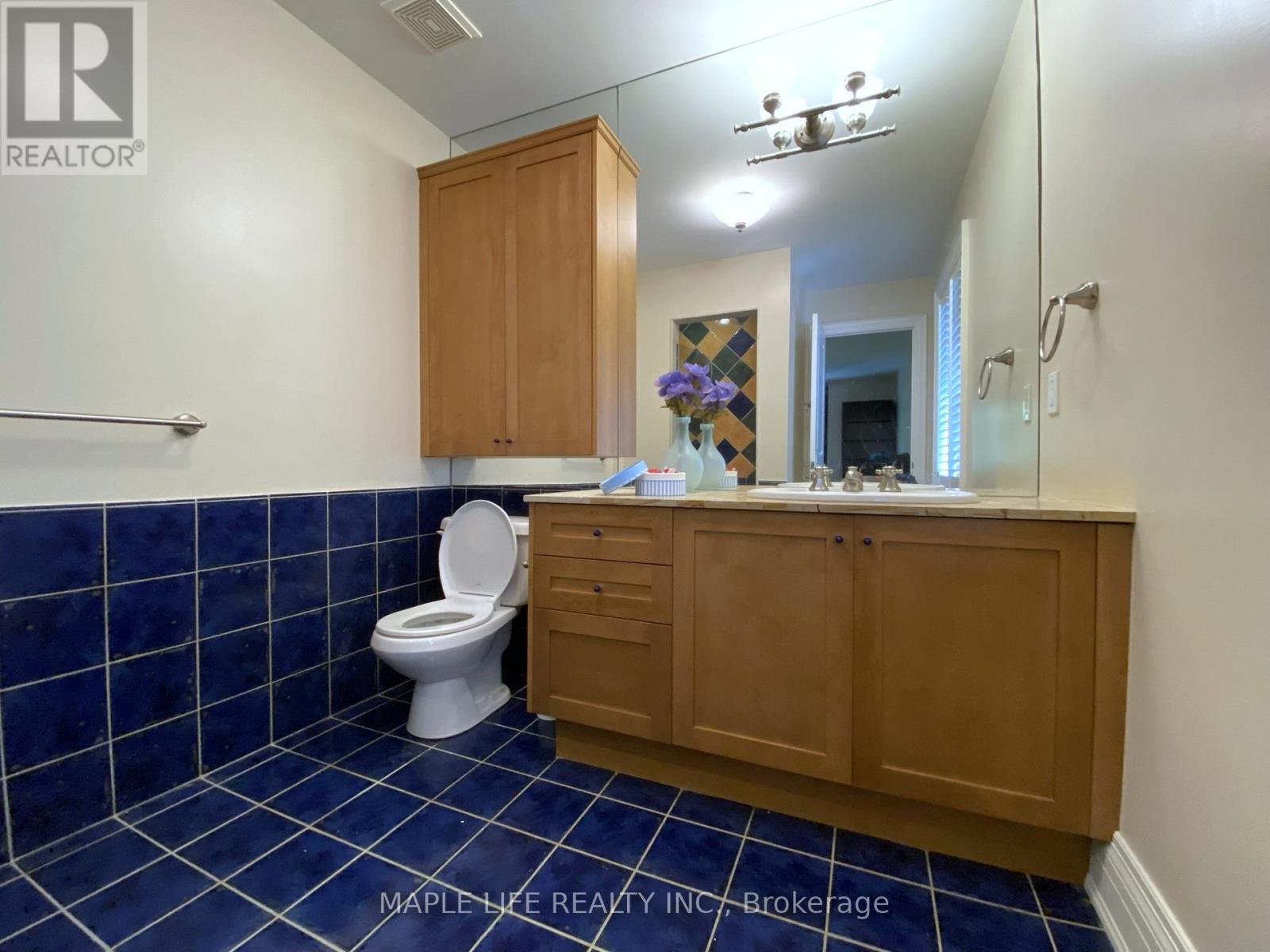 8 Crete Court, Toronto, Ontario  M3C 2N6 - Photo 29 - C13111266