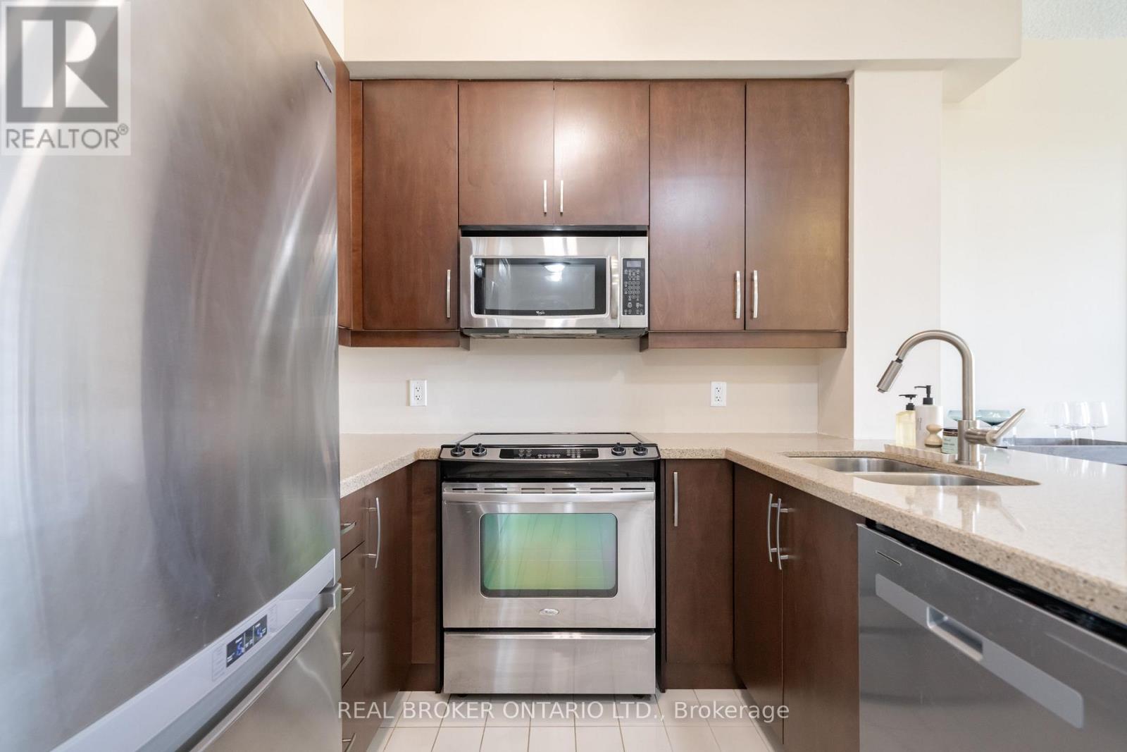 1208 - 133 Wynford Drive, Toronto, Ontario  M3C 0J5 - Photo 9 - C13111314