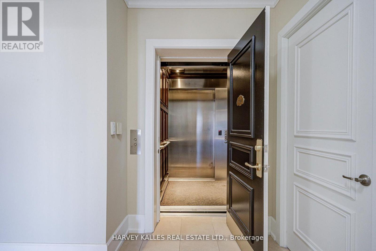 1602B - 660 SHEPPARD AVENUE E, Toronto, Ontario