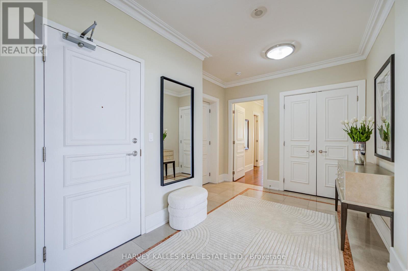 1602b - 660 Sheppard Avenue E, Toronto, Ontario  M2K 3E5 - Photo 3 - C13111322