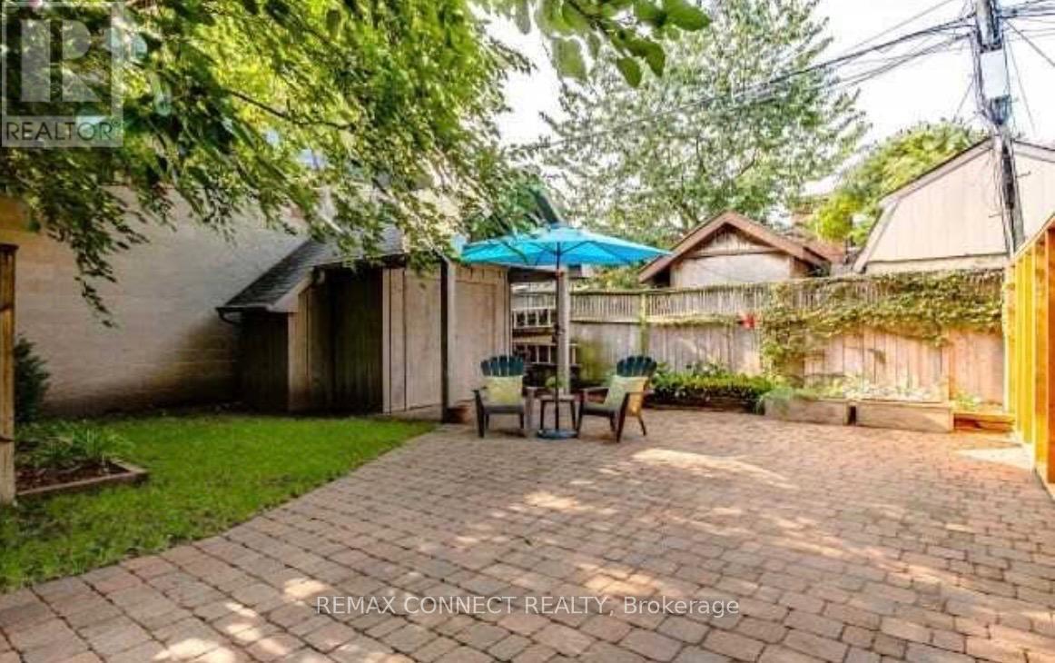 Main - 264 Sterling Road, Toronto, Ontario  M6R 2B9 - Photo 18 - C13111408