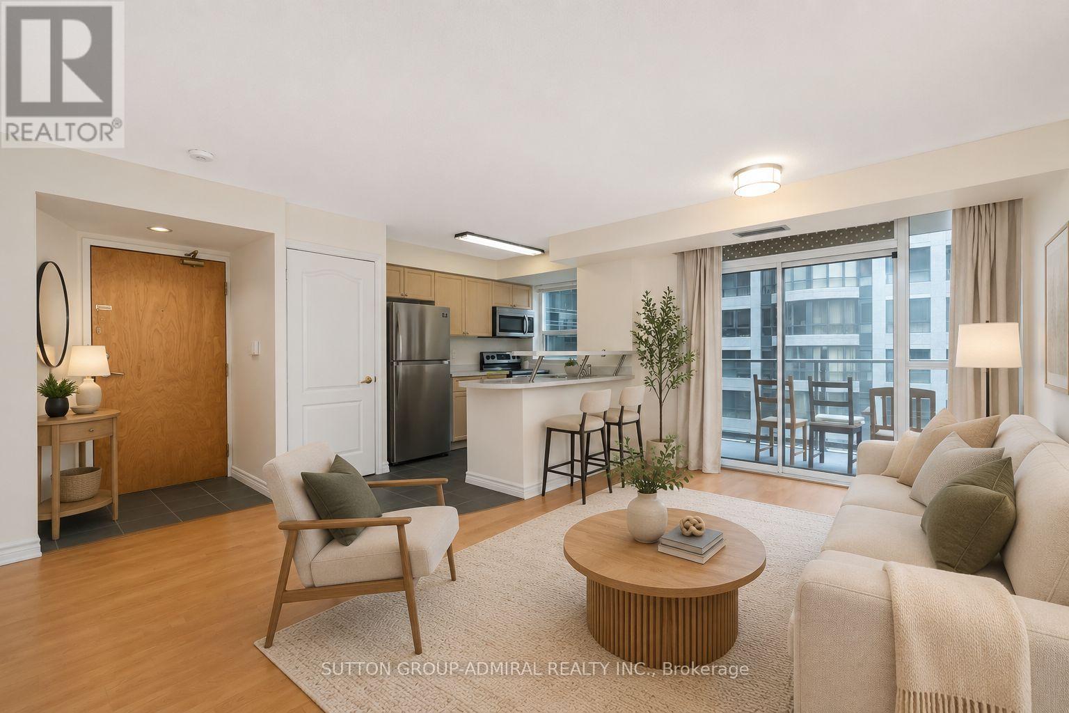 601 - 30 HAYDEN STREET, Toronto, Ontario