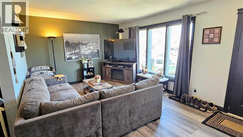 409 400 Southridge Place, Didsbury, Alberta  T0M 0W0 - Photo 5 - A2309397