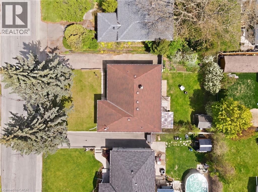 23 Mcmaster Avenue, Dundas, Ontario  L9H 4M6 - Photo 5 - 40829047