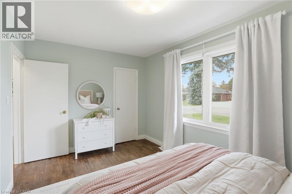 23 Mcmaster Avenue, Dundas, Ontario  L9H 4M6 - Photo 25 - 40829047