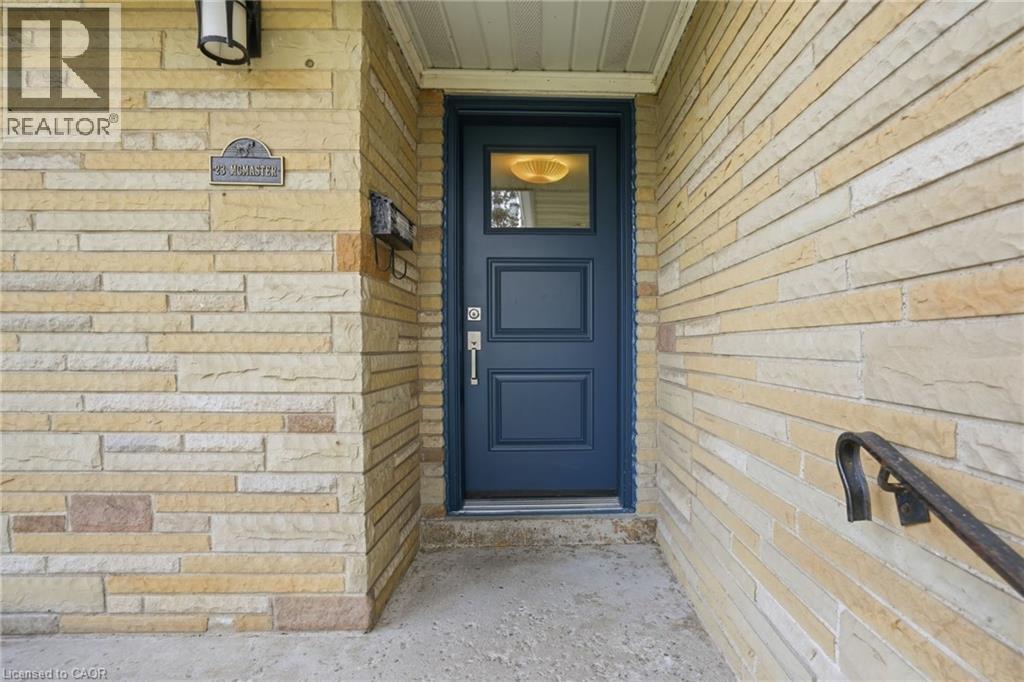 23 Mcmaster Avenue, Dundas, Ontario  L9H 4M6 - Photo 11 - 40829047