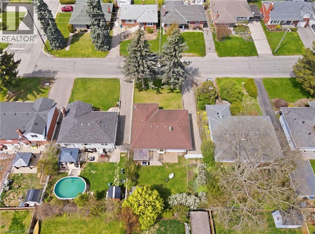 23 Mcmaster Avenue, Dundas, Ontario  L9H 4M6 - Photo 6 - 40829047