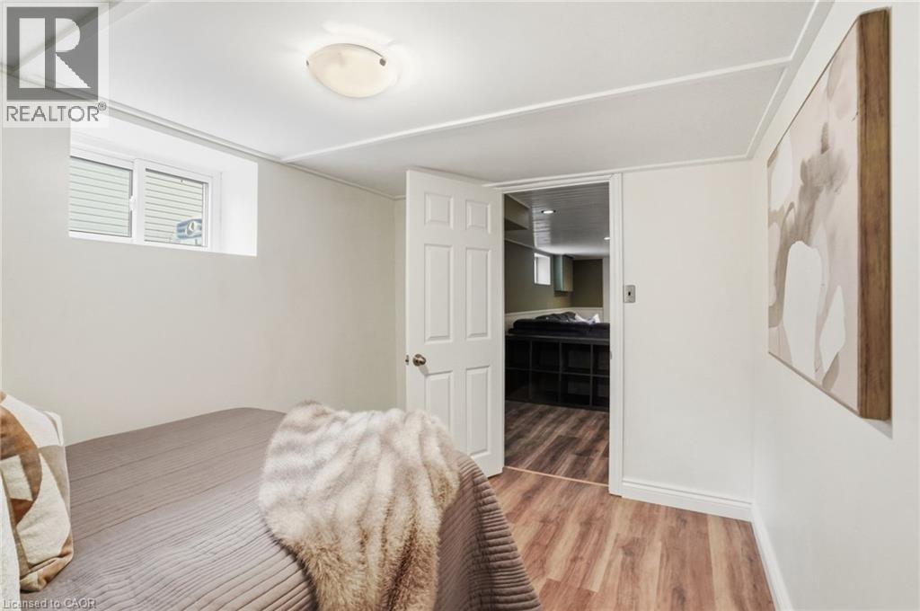 23 Mcmaster Avenue, Dundas, Ontario  L9H 4M6 - Photo 36 - 40829047