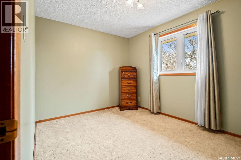 287 Hodgins Crescent N, Regina, Saskatchewan  S4X 2T2 - Photo 32 - SK035574