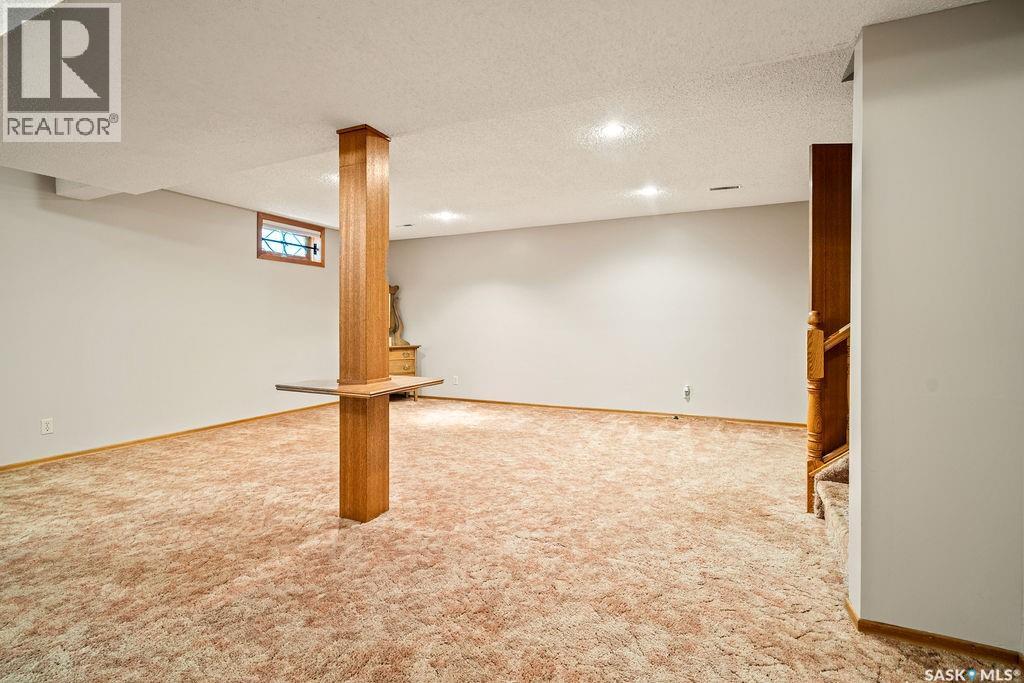 287 Hodgins Crescent N, Regina, Saskatchewan  S4X 2T2 - Photo 33 - SK035574