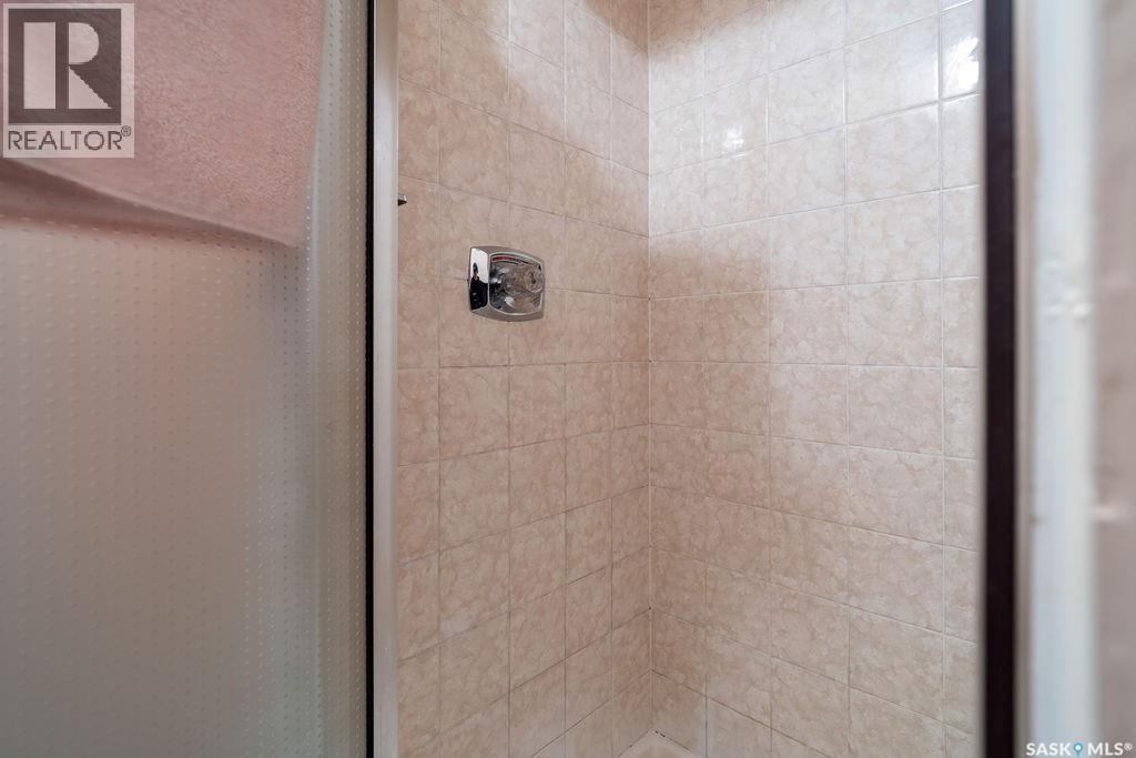 287 Hodgins Crescent N, Regina, Saskatchewan  S4X 2T2 - Photo 37 - SK035574