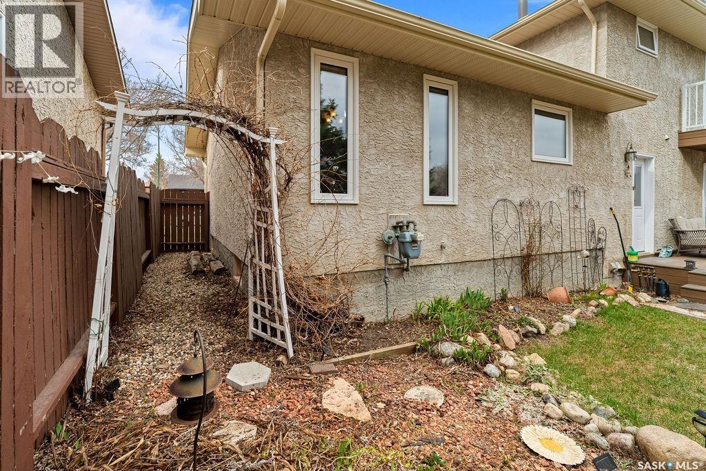 287 Hodgins Crescent N, Regina, Saskatchewan  S4X 2T2 - Photo 50 - SK035574