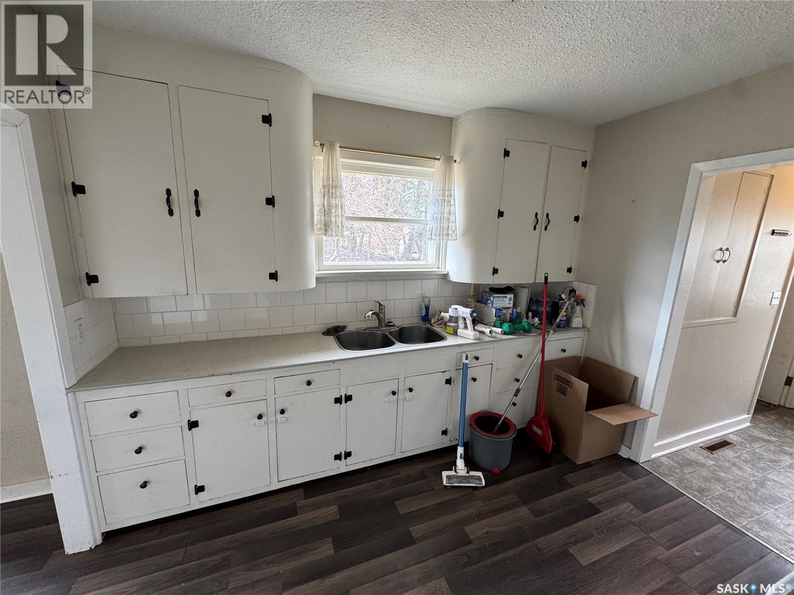 228 2nd Avenue, Spalding, Saskatchewan  S0K 4C0 - Photo 12 - SK035535
