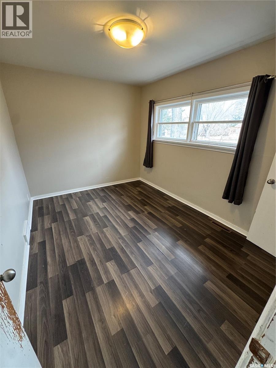 228 2nd Avenue, Spalding, Saskatchewan  S0K 4C0 - Photo 18 - SK035535