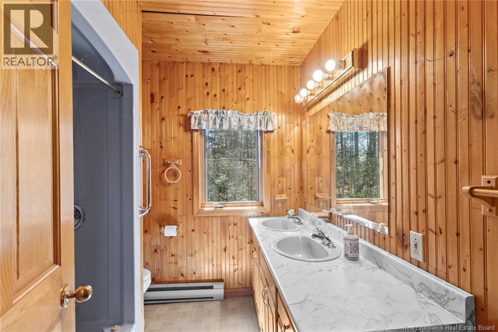 2051 Lakeview Road, Cambridge-Narrows, New Brunswick  E4C 1M6 - Photo 36 - NB138254
