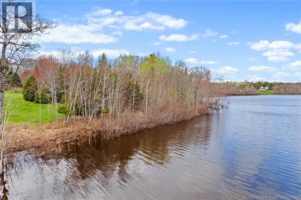 2051 Lakeview Road, Cambridge-Narrows, New Brunswick  E4C 1M6 - Photo 9 - NB138254