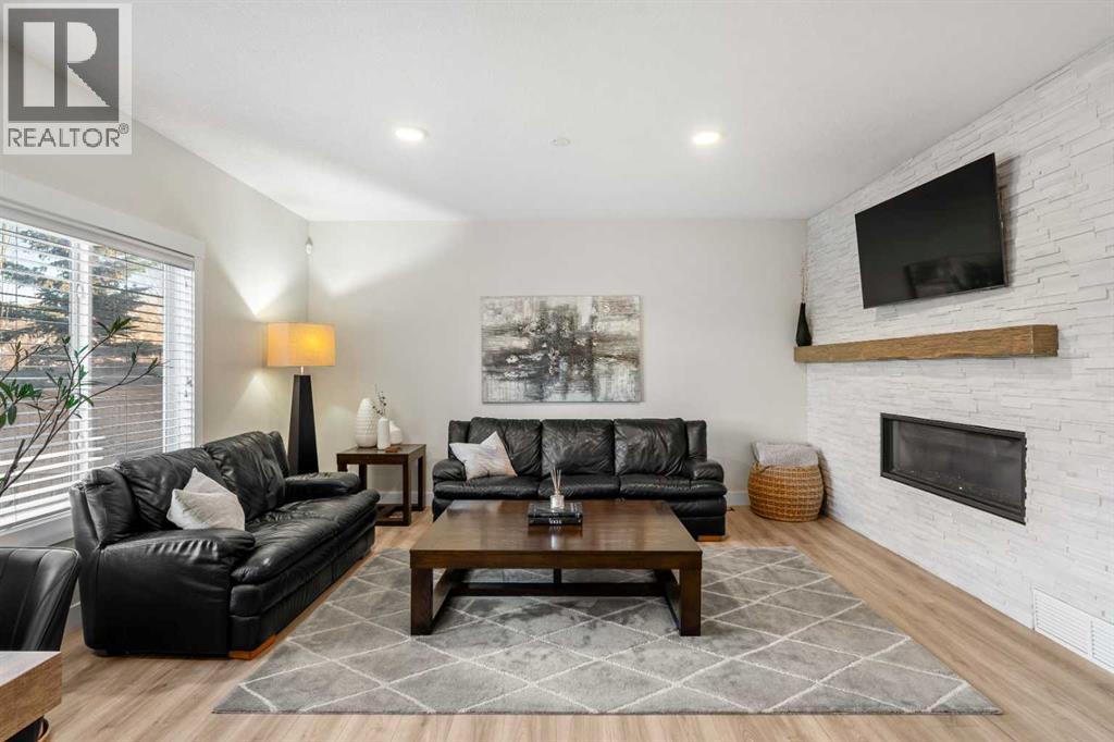 311 Chaparral Ravine View SE, Calgary, Alberta  T2X 0A3 - Photo 11 - A2301738