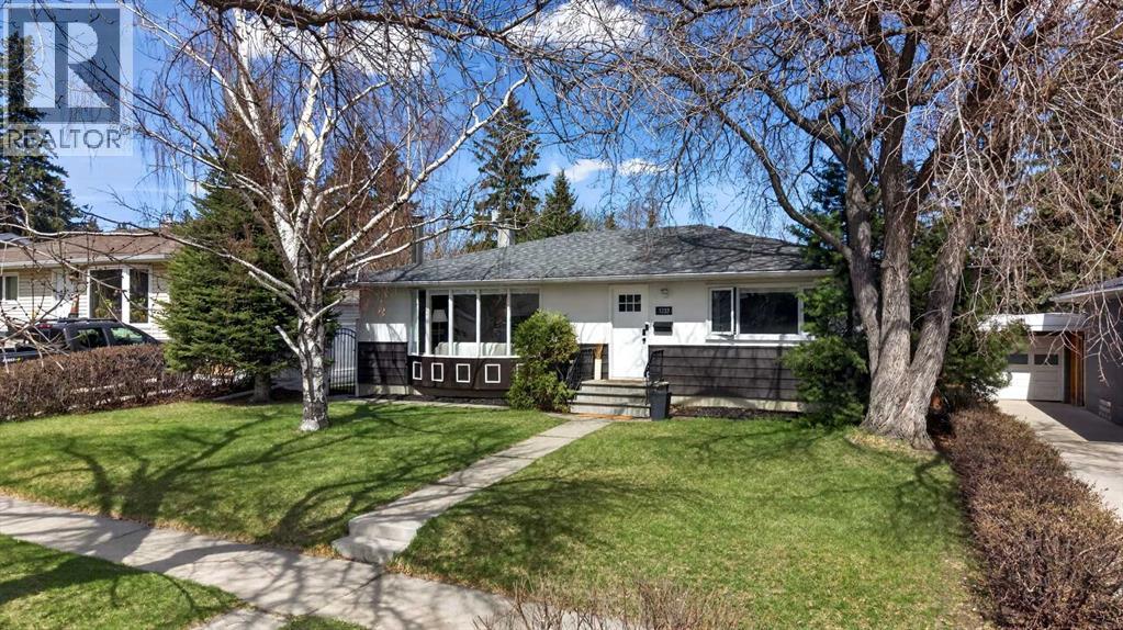 1232 40 Avenue NW, Calgary, Alberta  T2K 0G4 - Photo 2 - A2306826