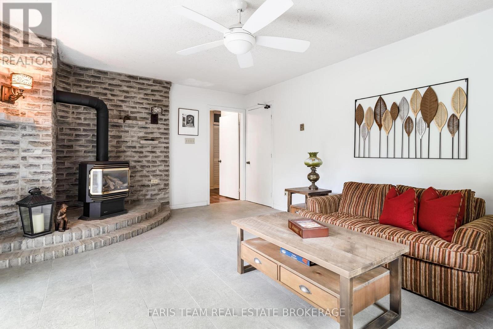 718 Henderson Drive, Innisfil, Ontario  L9S 2J8 - Photo 18 - N13111402