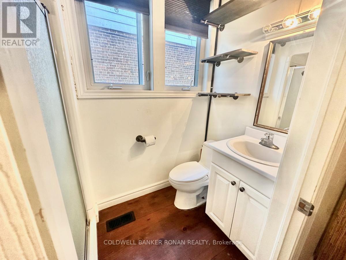 284 Main Street, King (Schomberg), Ontario  L0G 1T0 - Photo 15 - N13111434