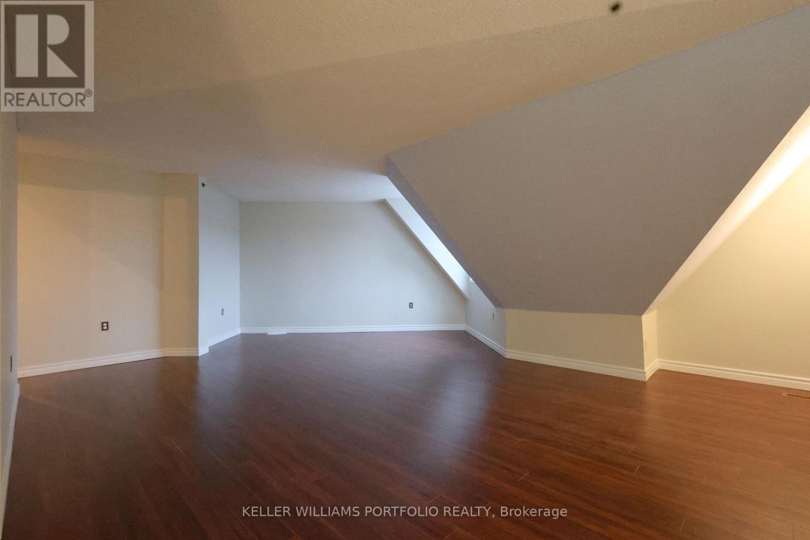 #733 - 75 Weldrick Road E, Richmond Hill, Ontario  L4C 0H9 - Photo 11 - N13111436