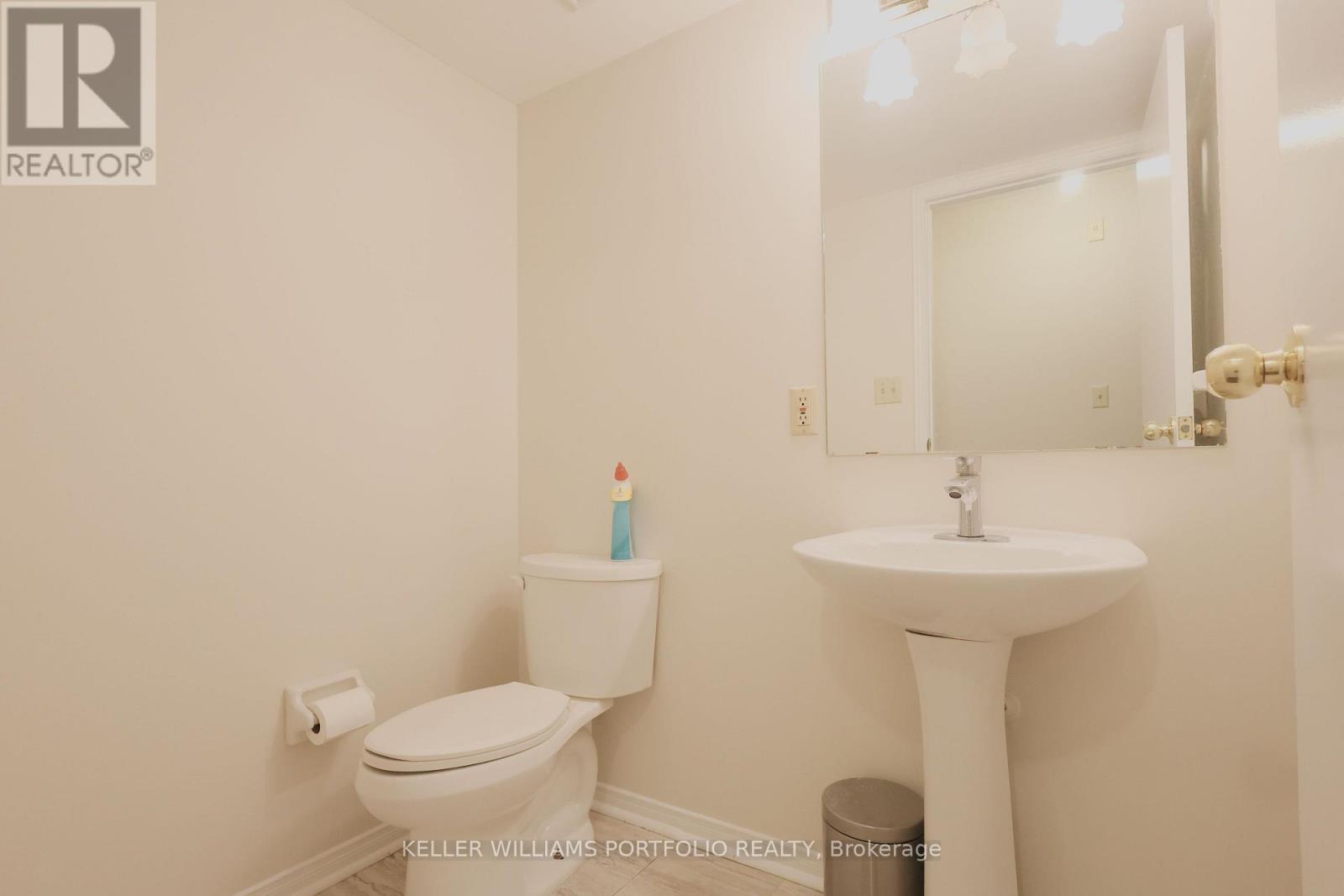 #733 - 75 Weldrick Road E, Richmond Hill, Ontario  L4C 0H9 - Photo 5 - N13111436