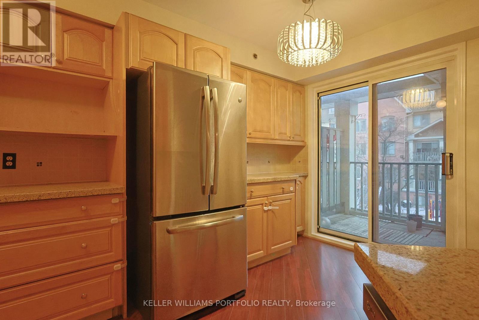 #733 - 75 Weldrick Road E, Richmond Hill, Ontario  L4C 0H9 - Photo 9 - N13111436