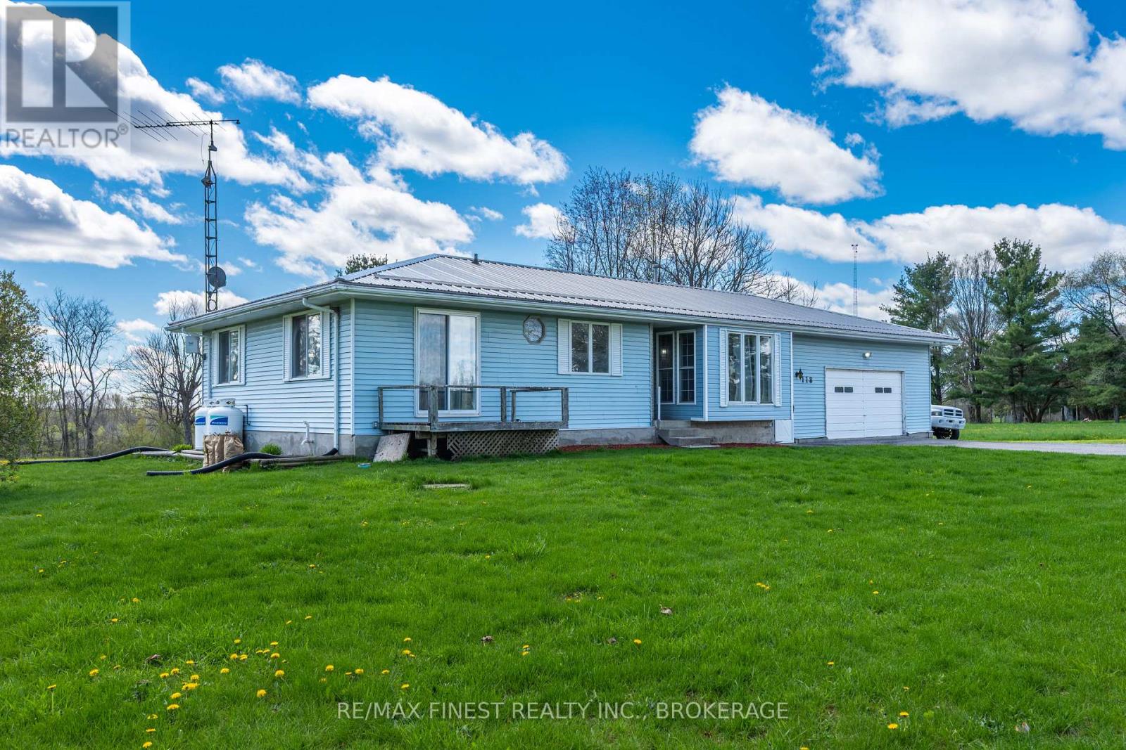 118 Quabbin Road, Leeds And The Thousand Islands, Ontario  K0E 1R0 - Photo 2 - X13062614